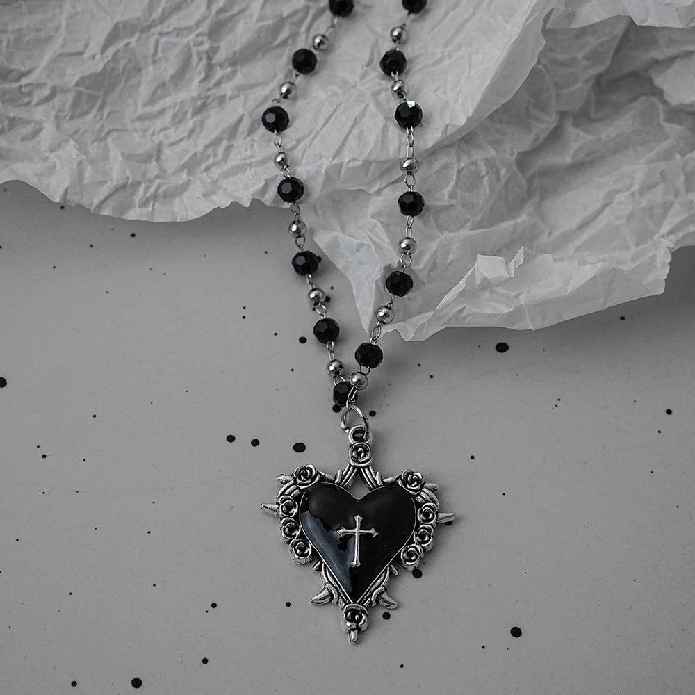 Collier chapelet gothique