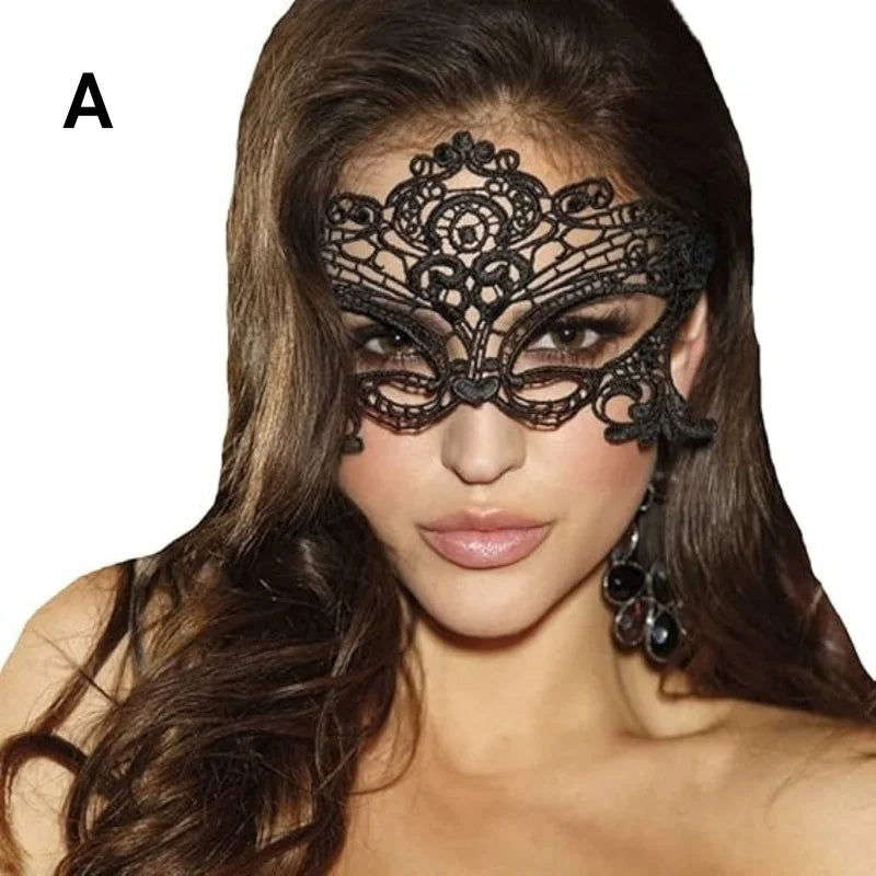 Modèle couronne en dentelle noire