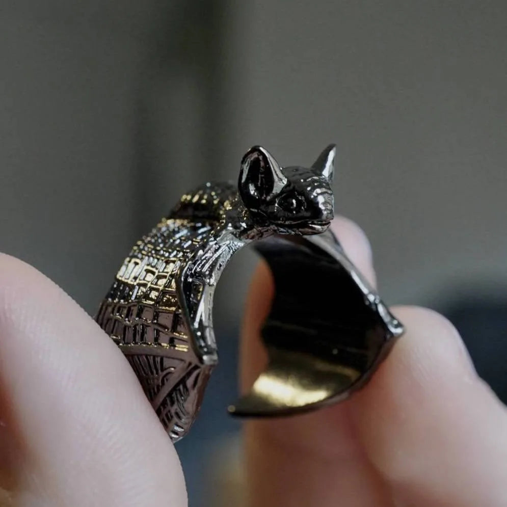 Bague chauve-souris enroulée