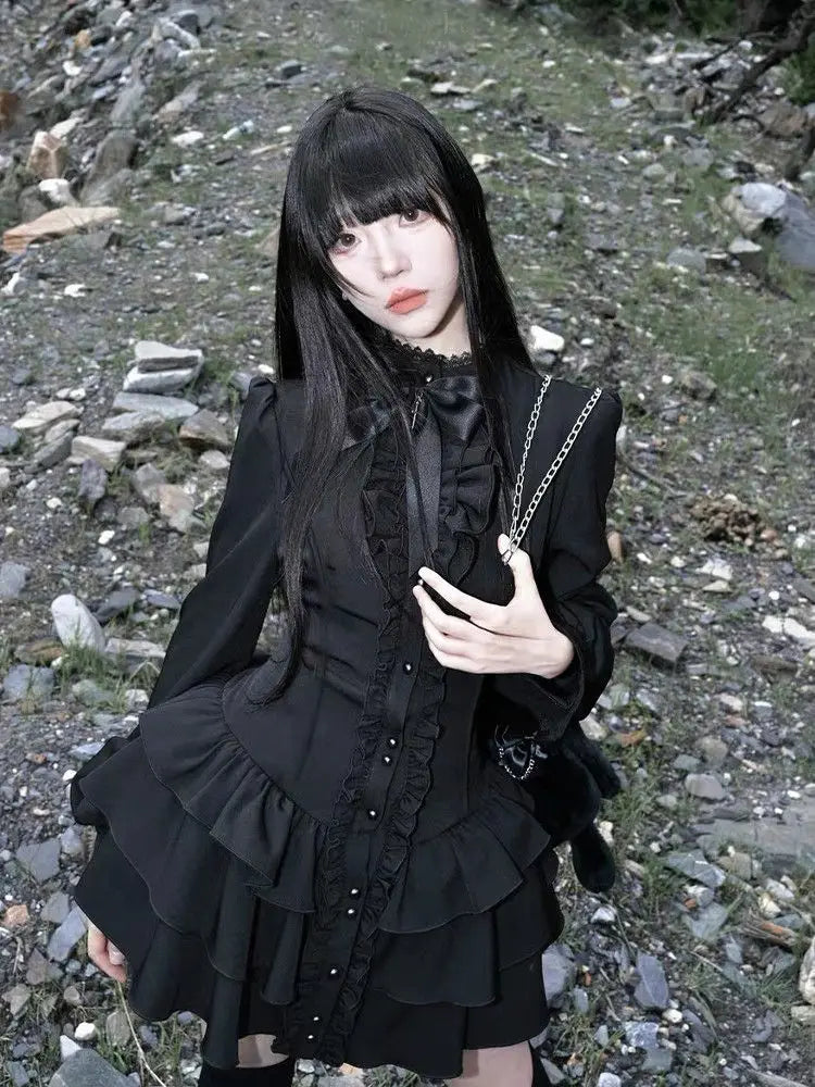 Robe gothique à volants